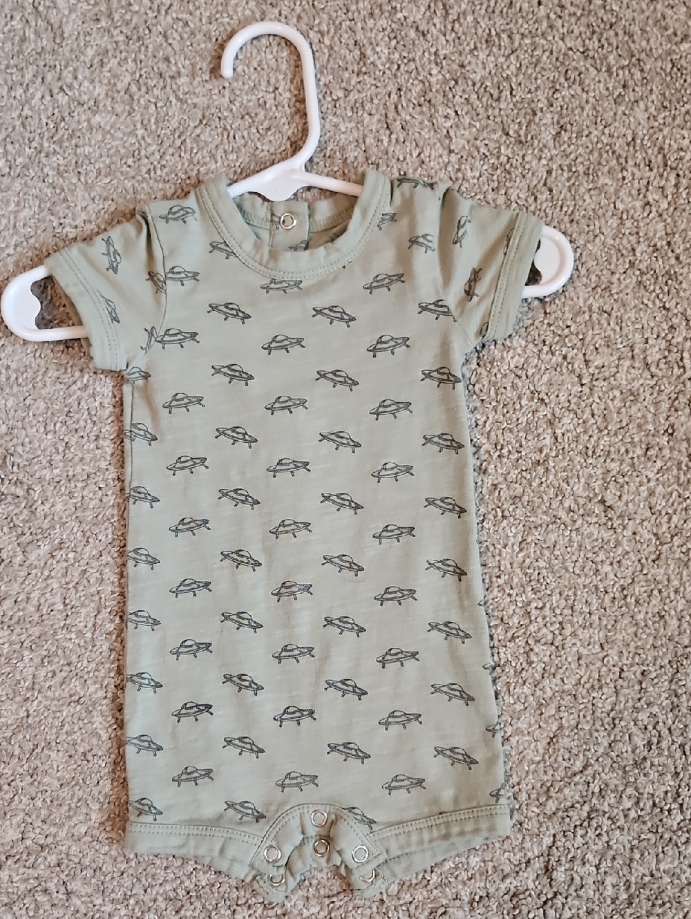 Kate Quinn Newborn Shortie Romper UFO Print